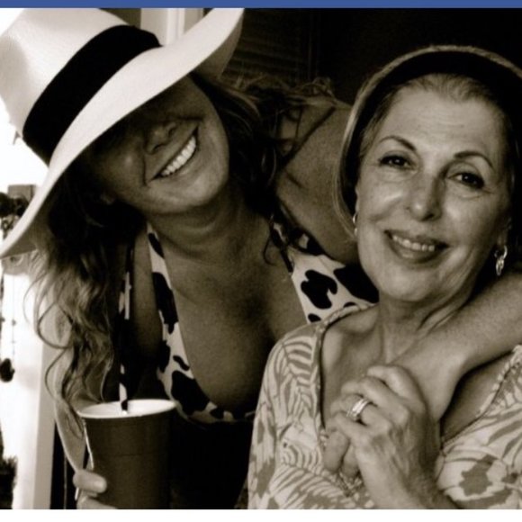 Meet your Posher, Lisa - Picture 8 of 16